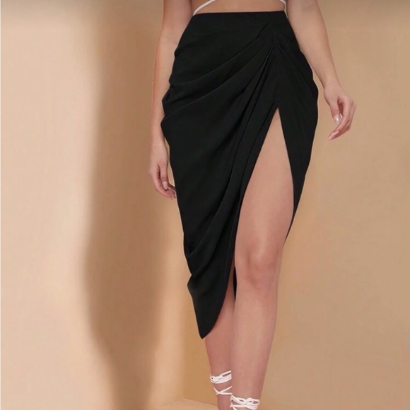 SHEIN Dresses & Skirts - SHEIN Black Skirt